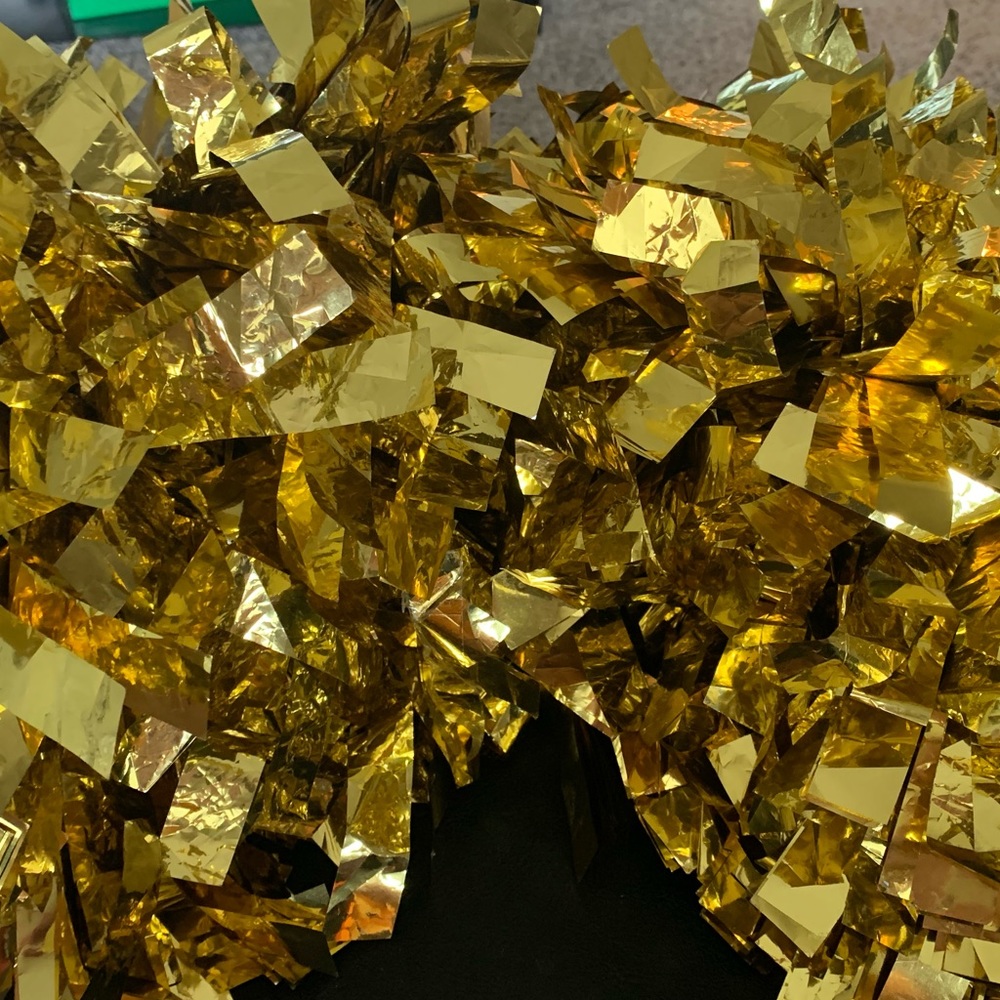 Pom-Poms. - Picture 2 of 3